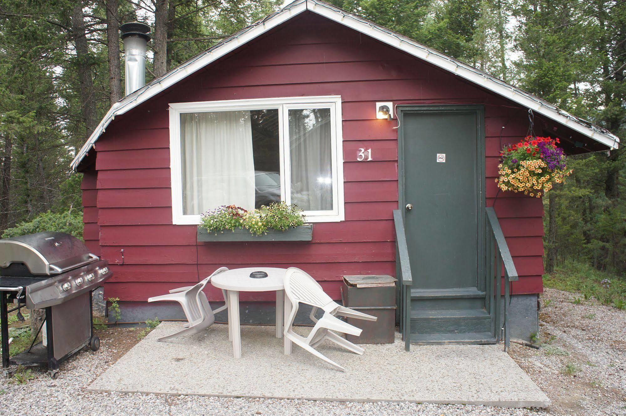 Fairmont Mountain Bungalows Fairmont Hot Springs Eksteriør bilde