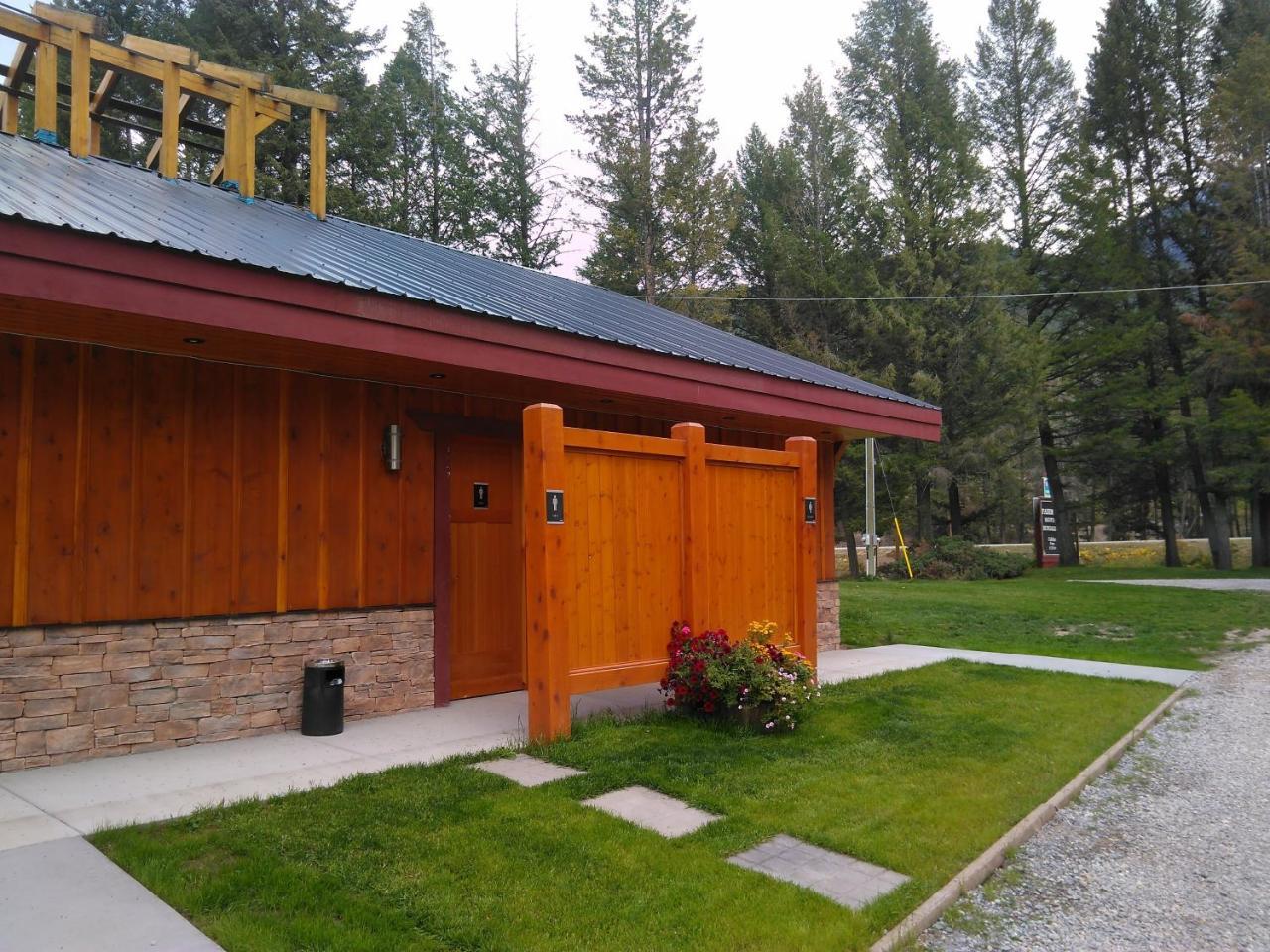 Fairmont Mountain Bungalows Fairmont Hot Springs Eksteriør bilde